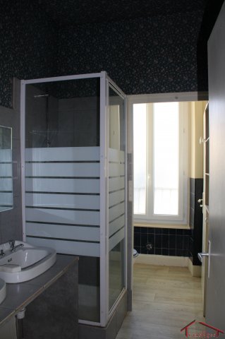 Vente Maison  12 pices - 300m 15220 Saint-mamet-la-salvetat